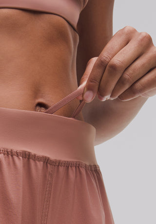 Fast and Free High-Rise Classic-Fit Split Short 3"