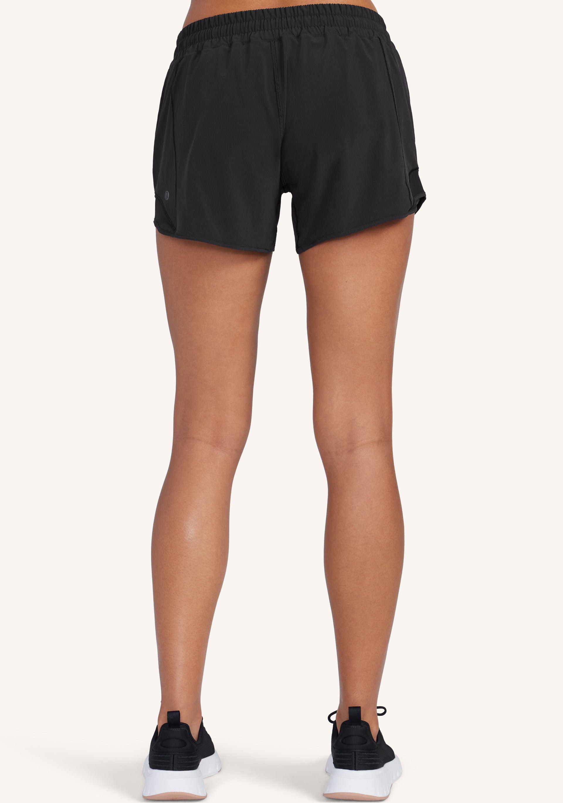 Hotty Hot Low-Rise Lined Short 4 – Peloton Apparel Canada