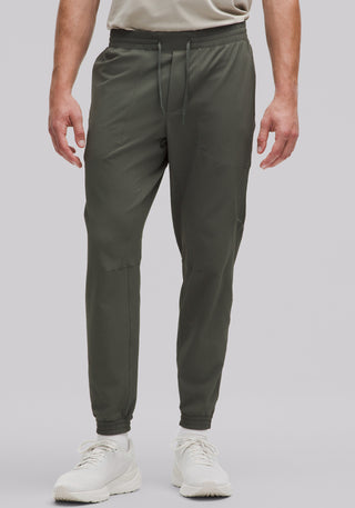 License to Train Textured Jogger | Regular