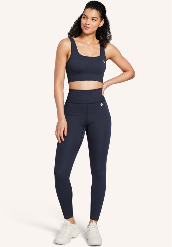 Seamless Twist Back Tank – Peloton Apparel Canada