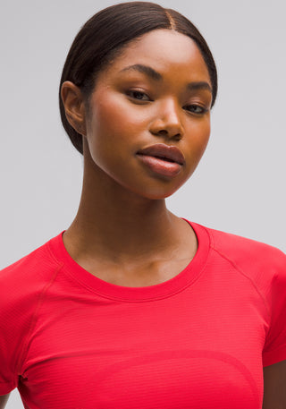 Swiftly Tech Short-Sleeve Shirt 2.0 | Waist Length